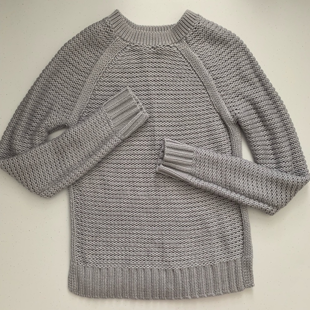 Banana Republic silver/grey Cable knit sweater, XS